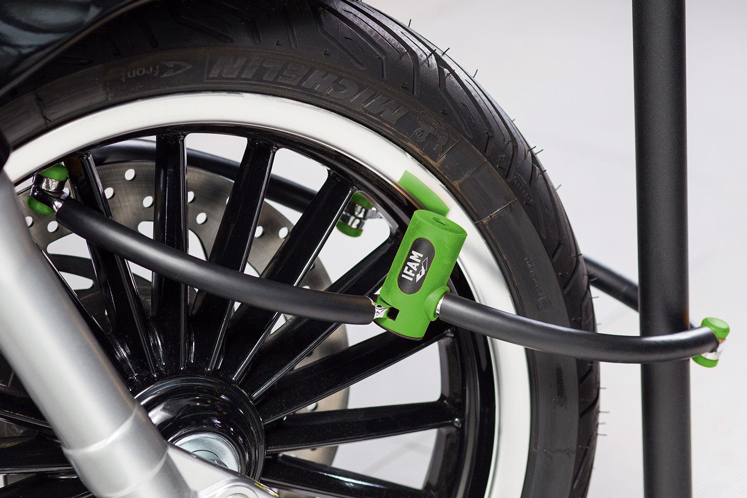 Retráctil Chicane 200