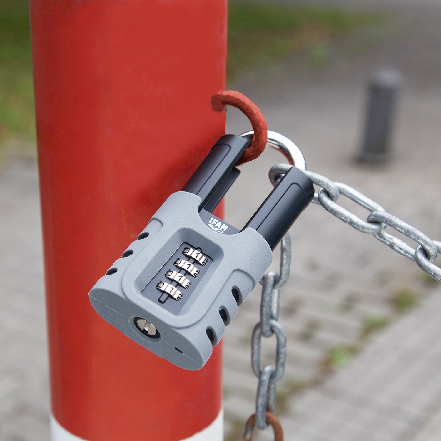 Black Force arco normal