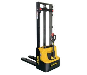 APILADOR ELECTRICO ELEQTRA 1.200 KG. 3.600 mm.