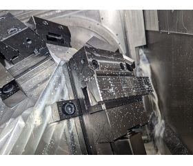 PIRÁMIDE CON 4 MORDAZAS