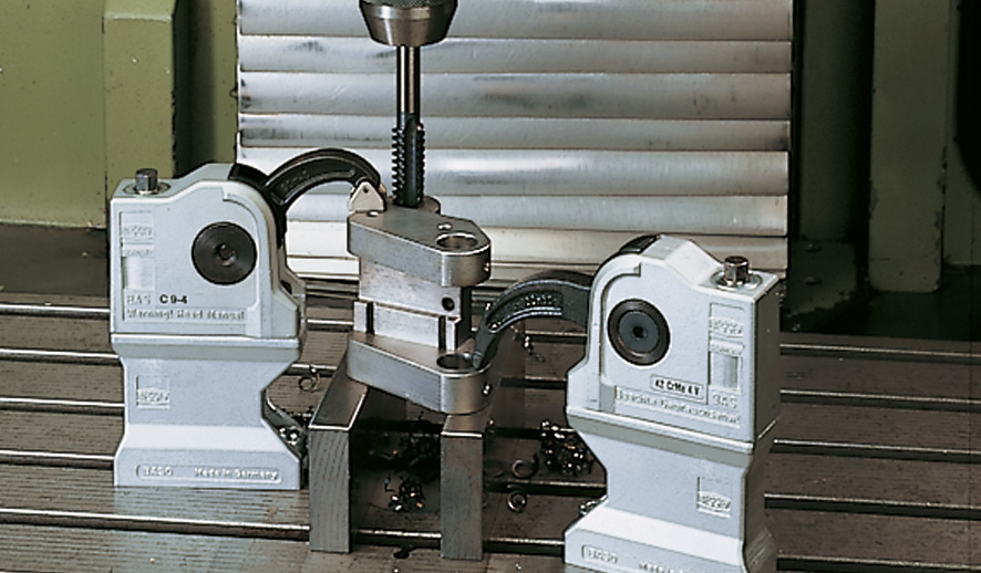 Bessey Mordaza compacta para máquinas Serie BAS-C 88 mm