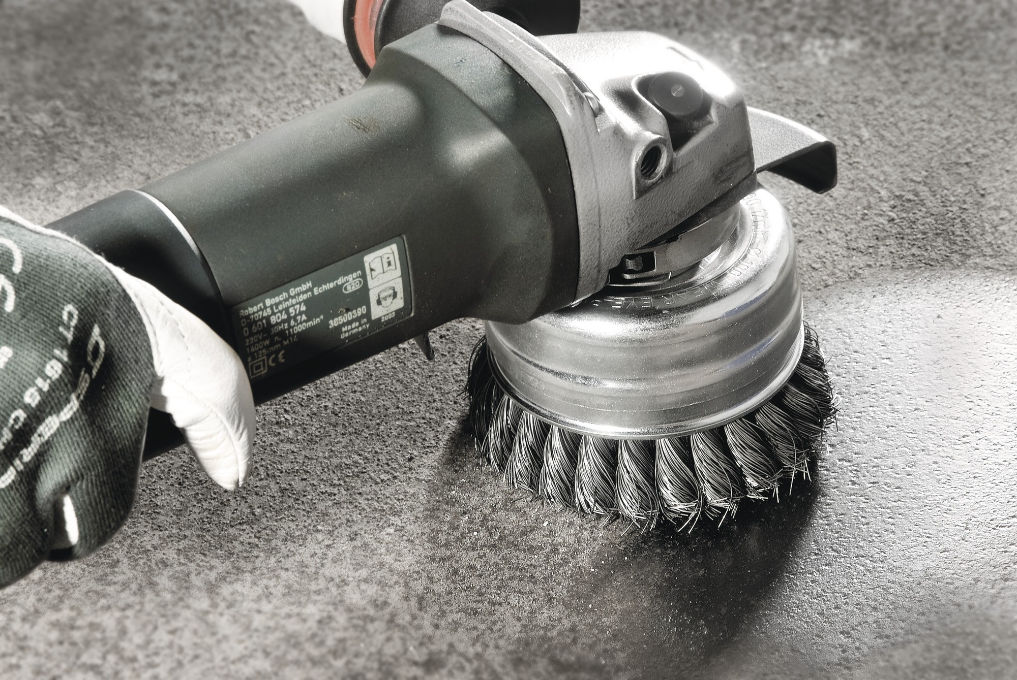 Lessmann Cepillo taza con abrazadera alambre inox, trenzado 484817