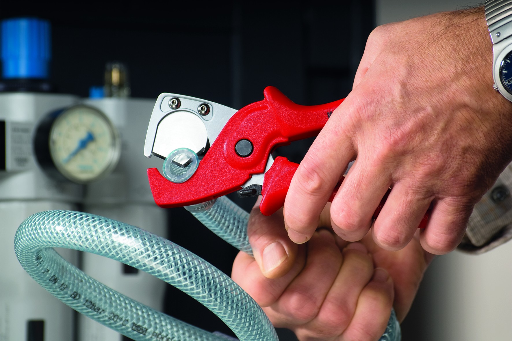 Rennsteig Cortatubos para tubos combinados y manguera