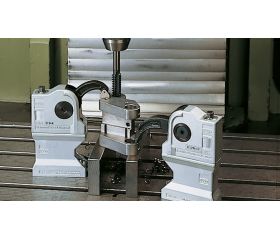 Bessey Mordaza compacta para máquinas Serie BAS-C 97 mm