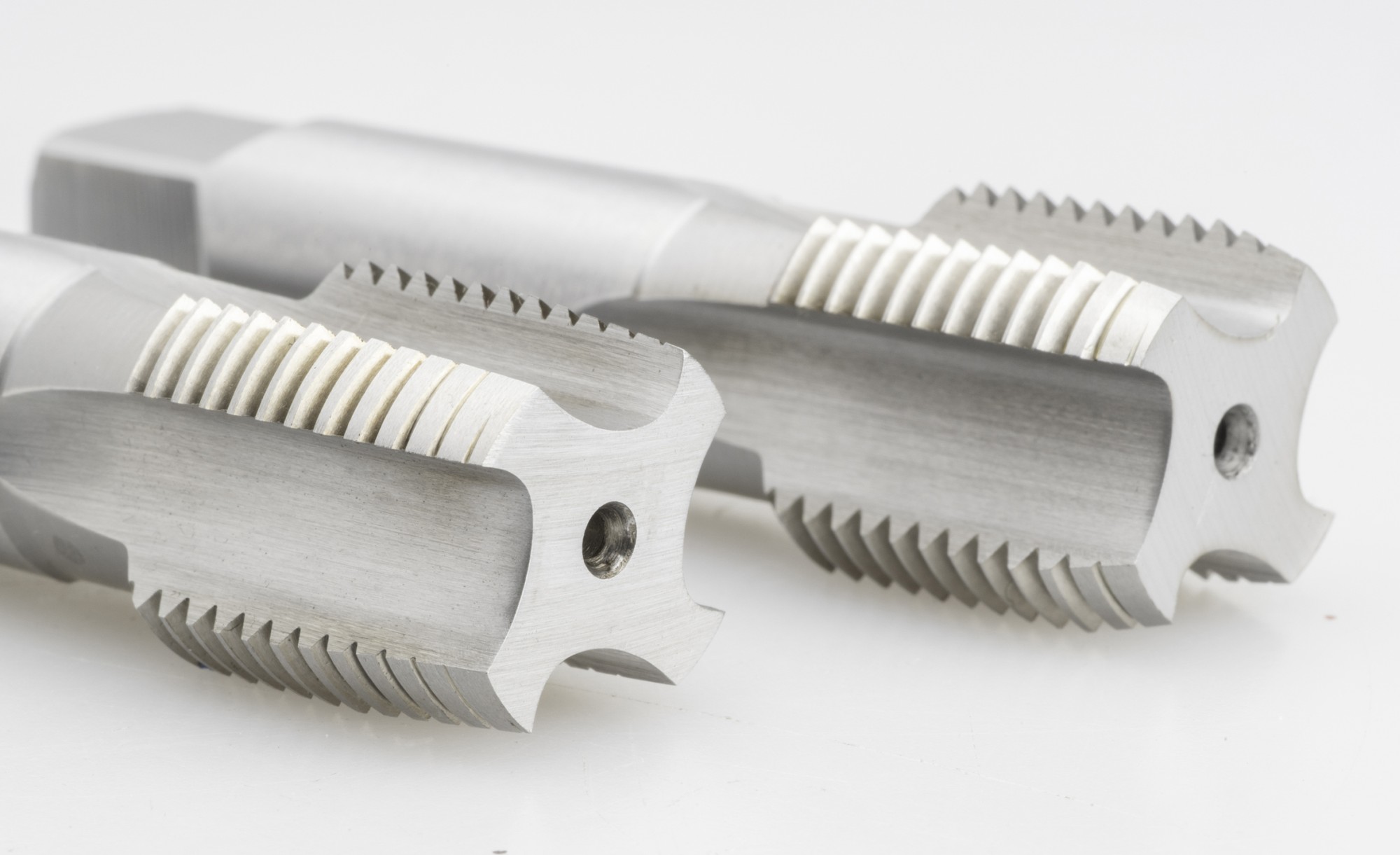 JUEGO 2-MACHOS MANO HSS DIN5157 (GAS-BSP) - 3026 - ISO-01/08X28-B+C