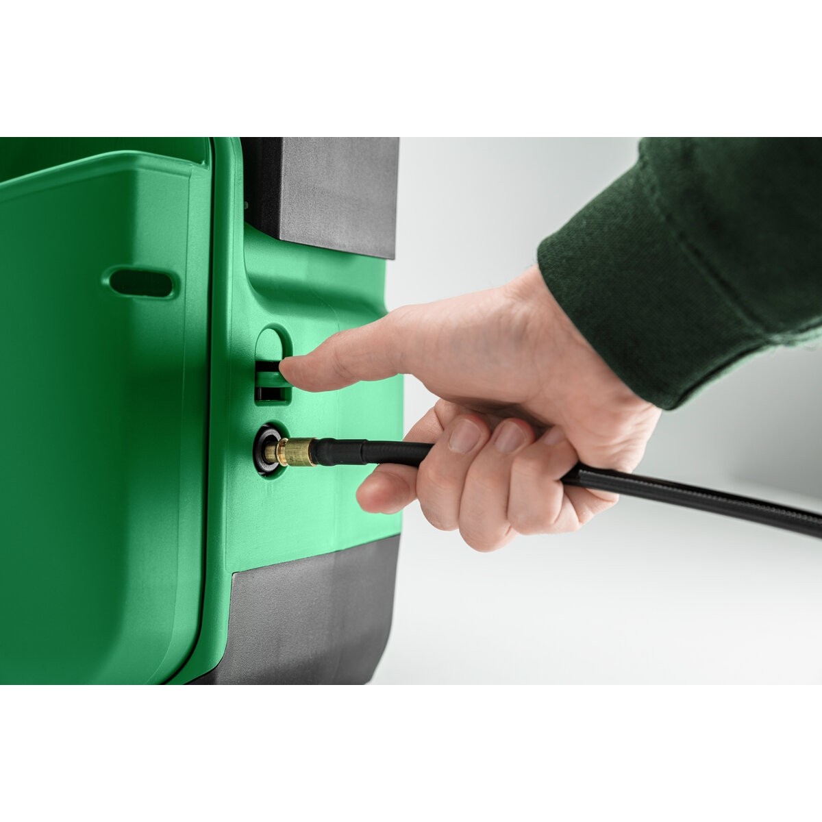 Limpiadora de alta presión de batería AW18DBLW4Z