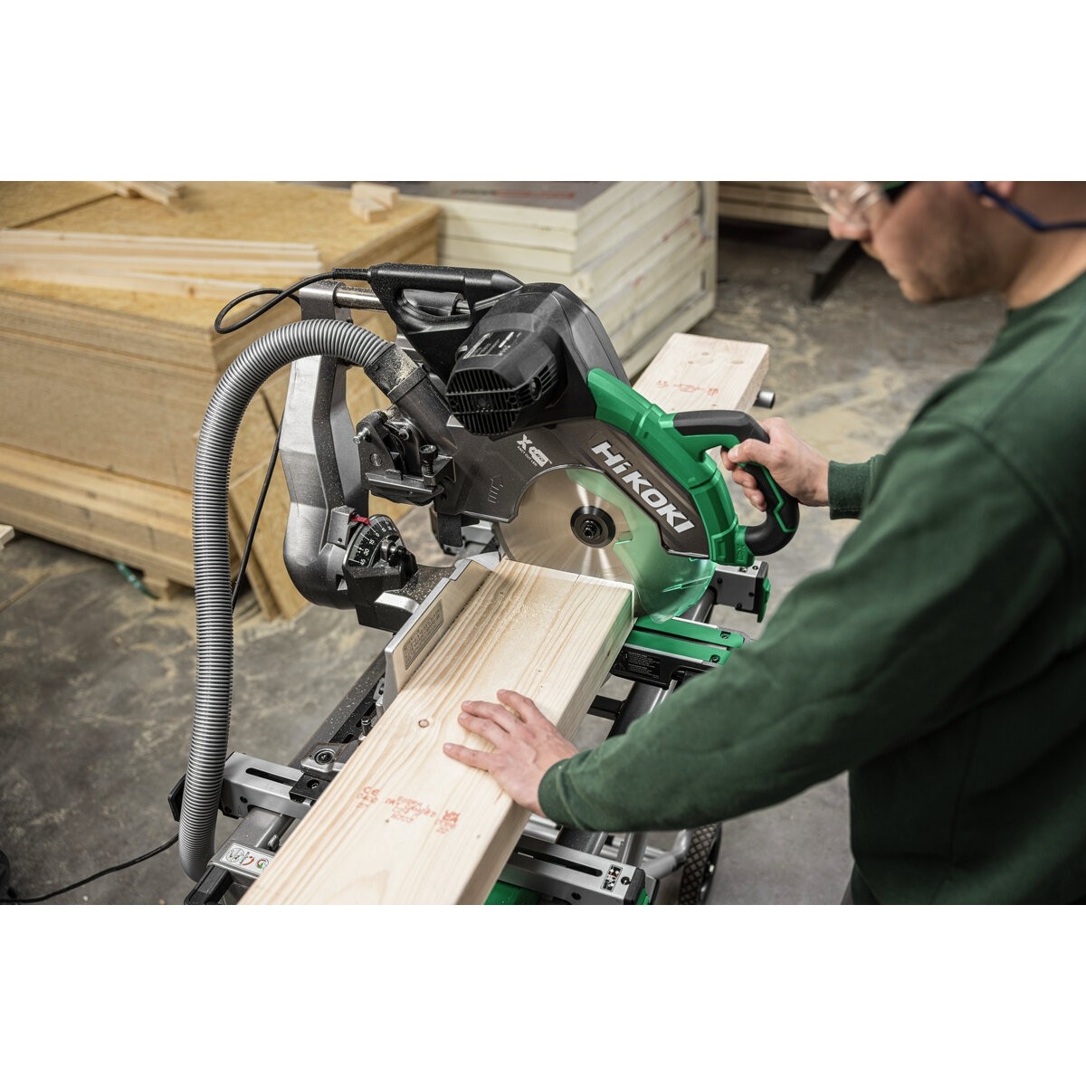 Sierra de inglete C12RSH3WAZ