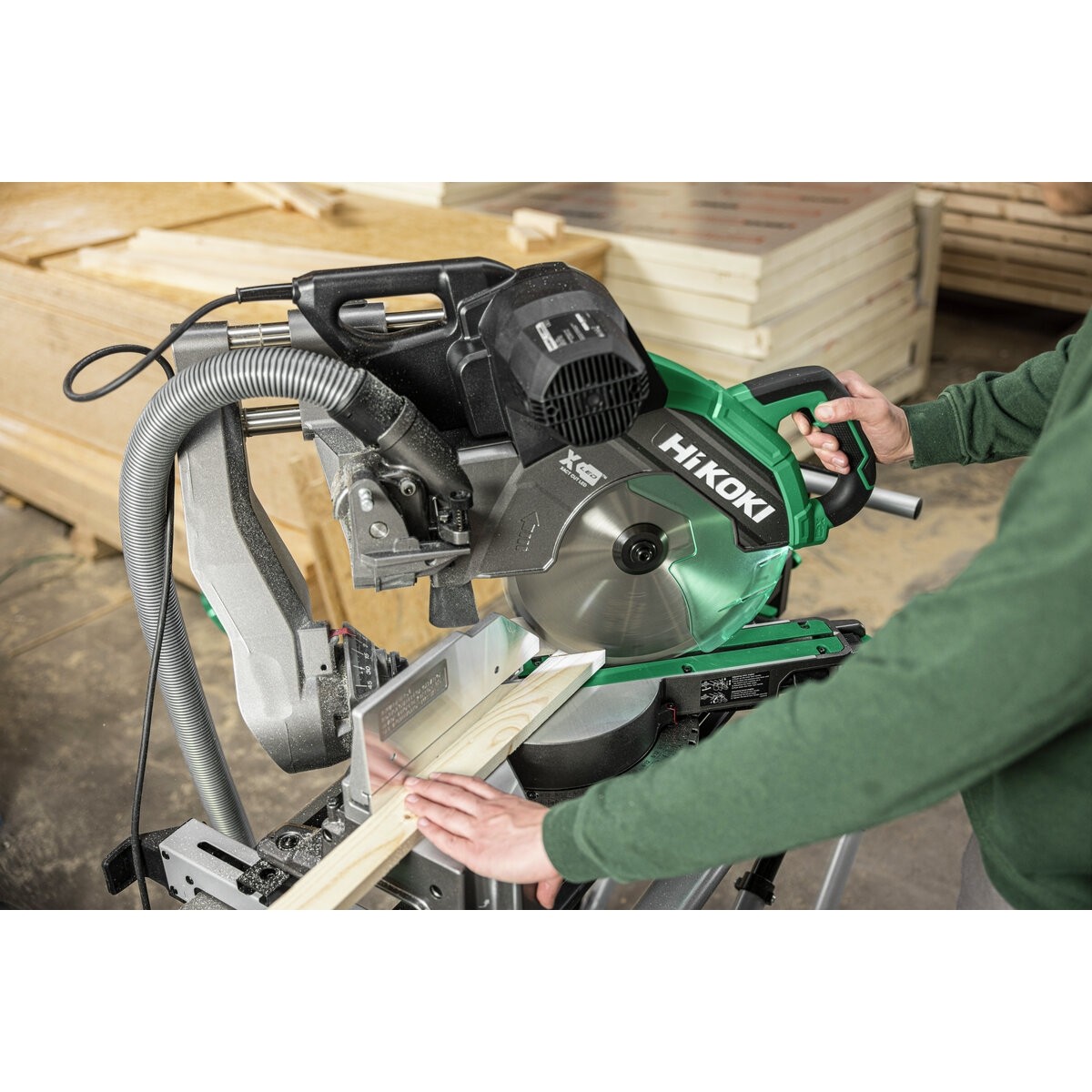 Sierra de inglete C12RSH3WAZ