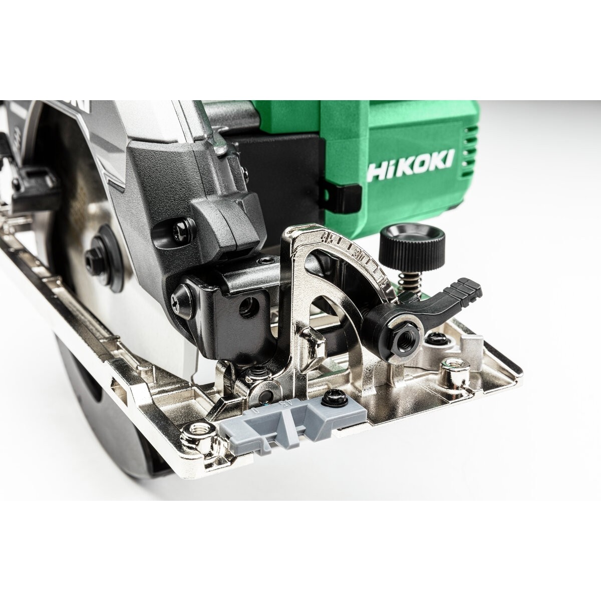 Sierra circular manual de batería C1806DBW2Z