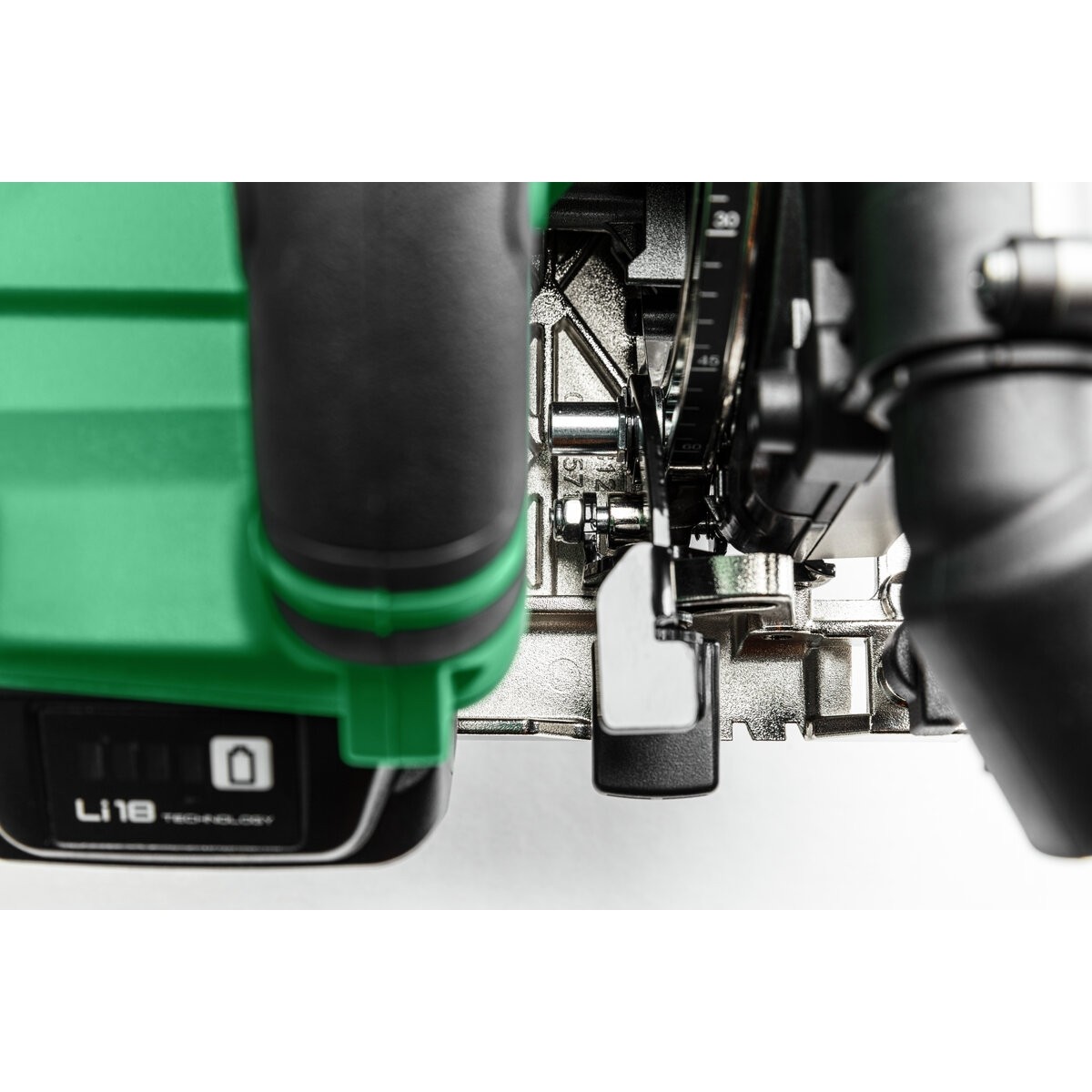 Sierra circular manual de batería C1806DBW2Z