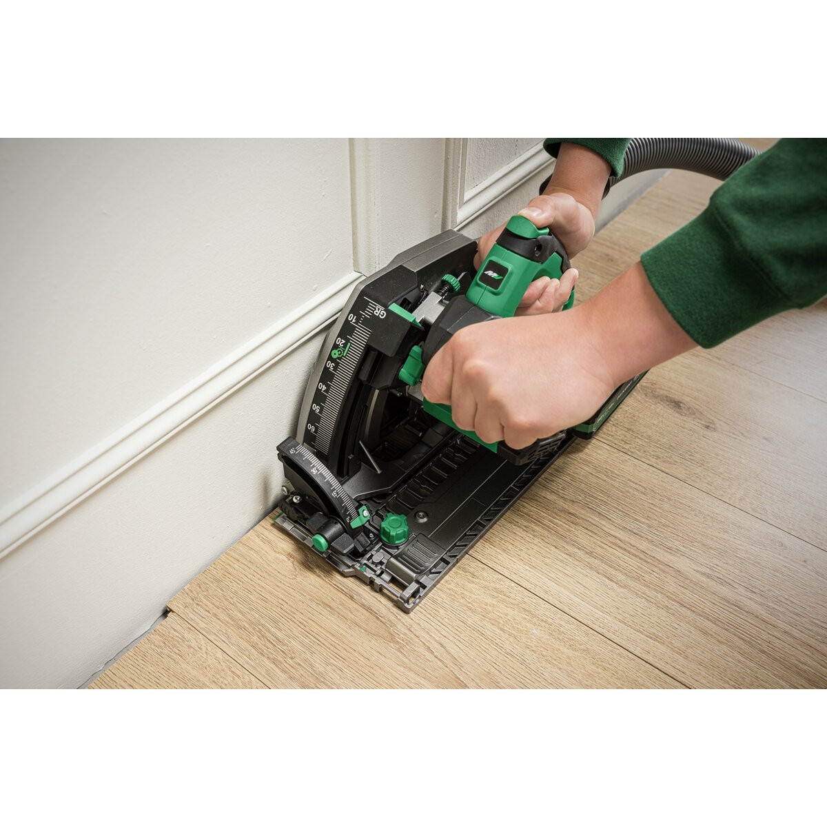 Sierra circular manual de batería C3606DPAW2Z