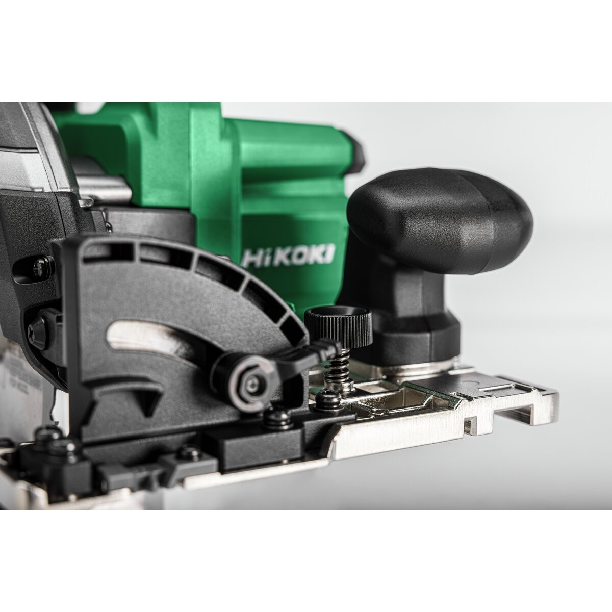 Sierra circular manual de batería C3606DUMW2Z