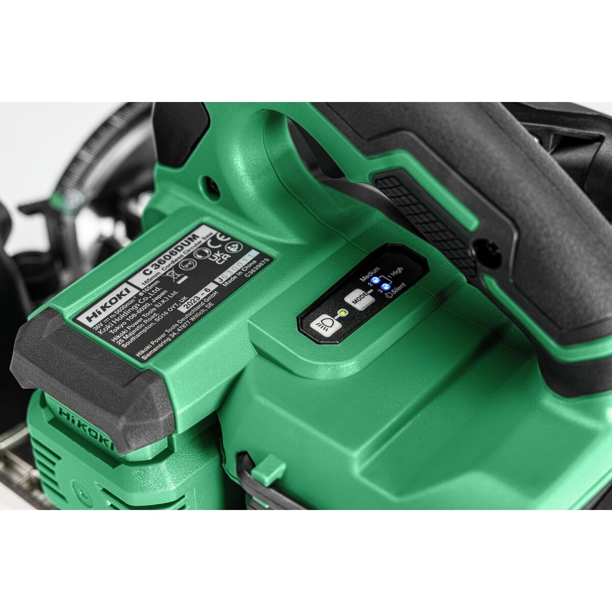 Sierra circular manual de batería C3606DUMW2Z