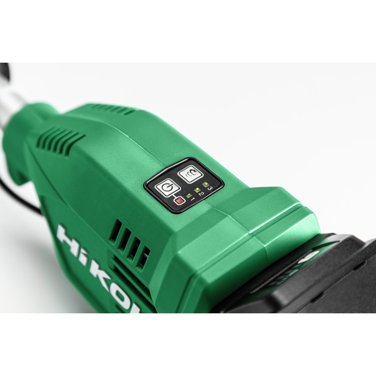 Cortacésped/desbrozadora CG18DAW4Z