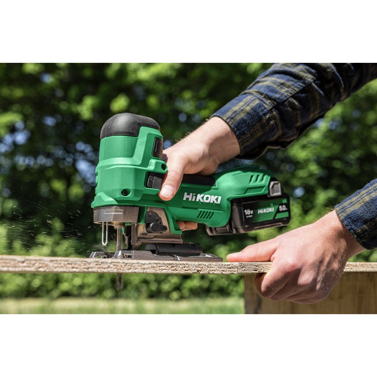 Sierra de calar de batería CJ18DBW2Z