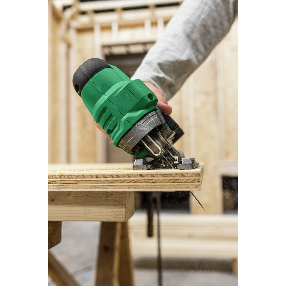 Sierra de calar de batería CJ18DBW2Z