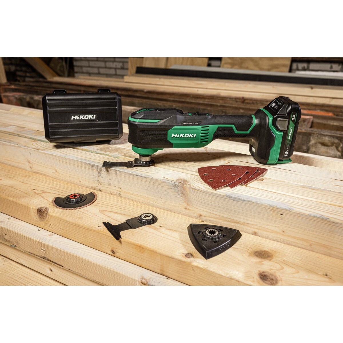 Multiherramienta de batería CV18DAW2Z