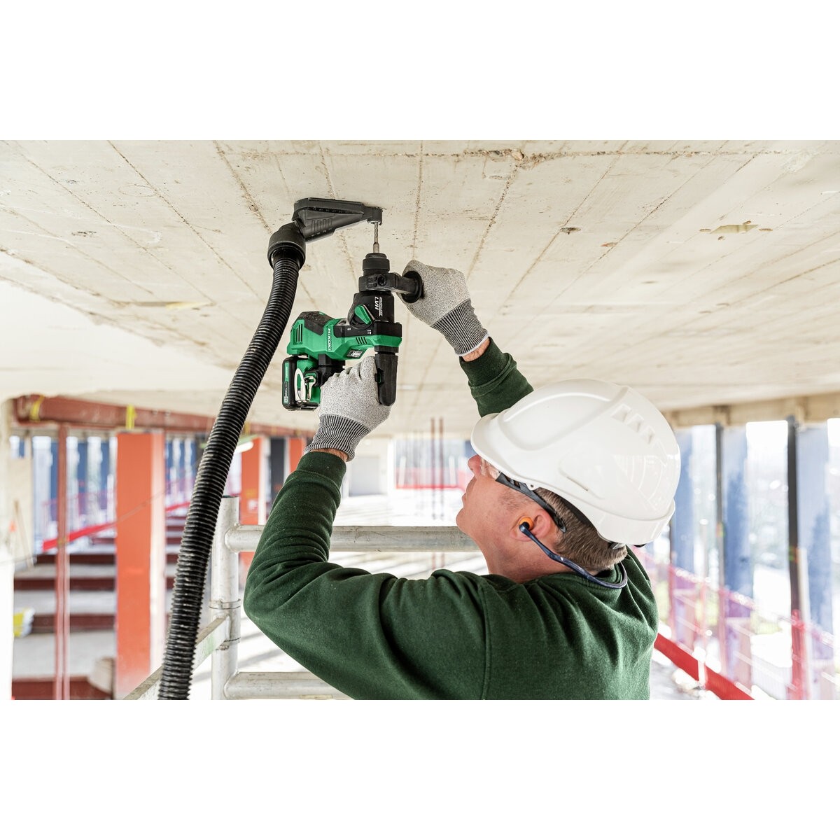 Martillo perforador de batería SDS-plus DH12DDW2Z