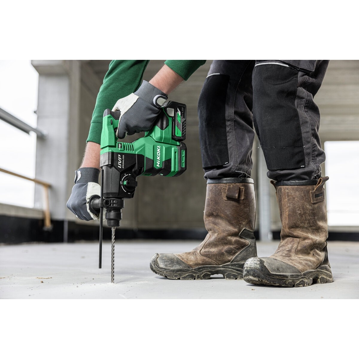 Martillo perforador de batería SDS-plus DH3628DAW2Z