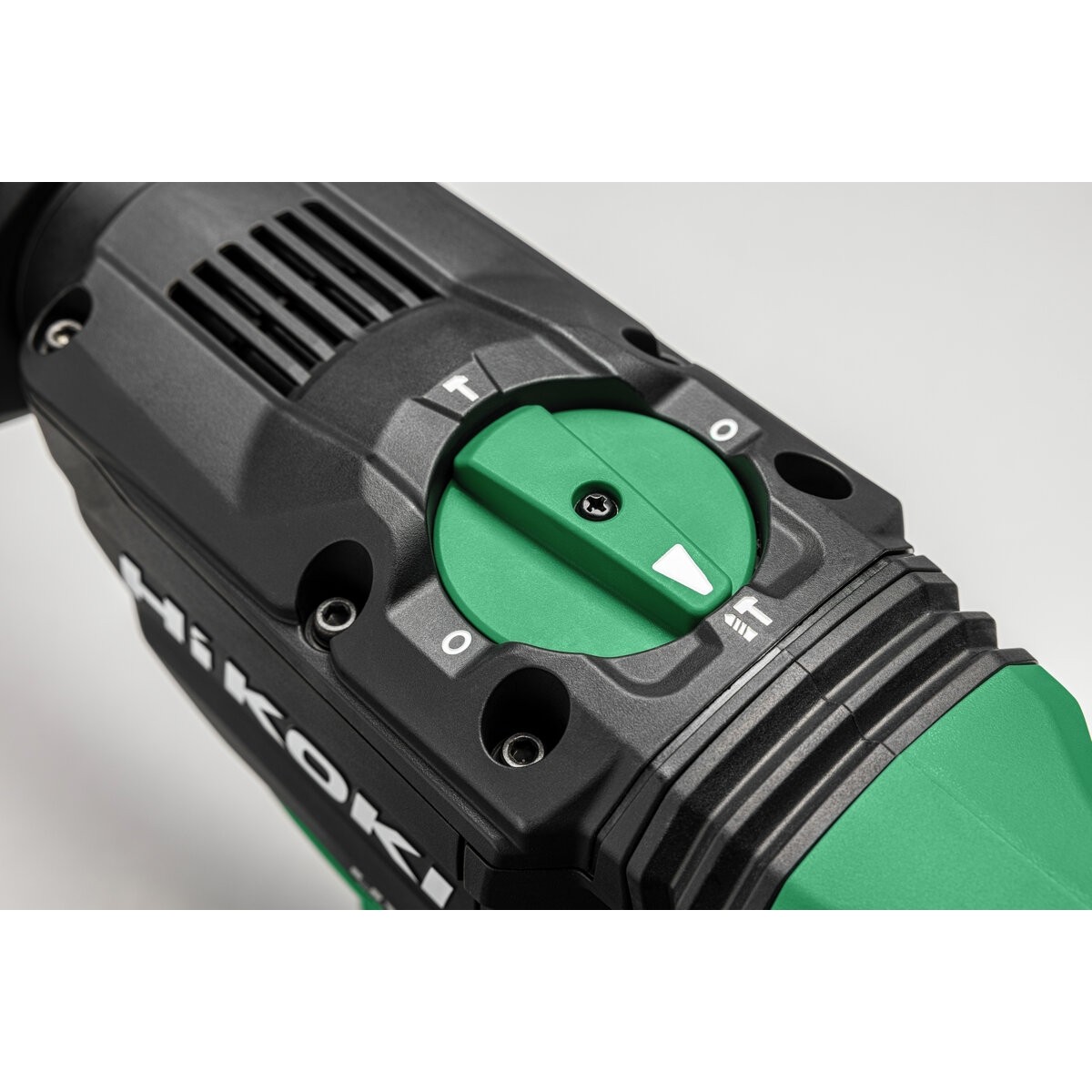 Martillo perforador de batería SDS-max DH3640DAW2Z