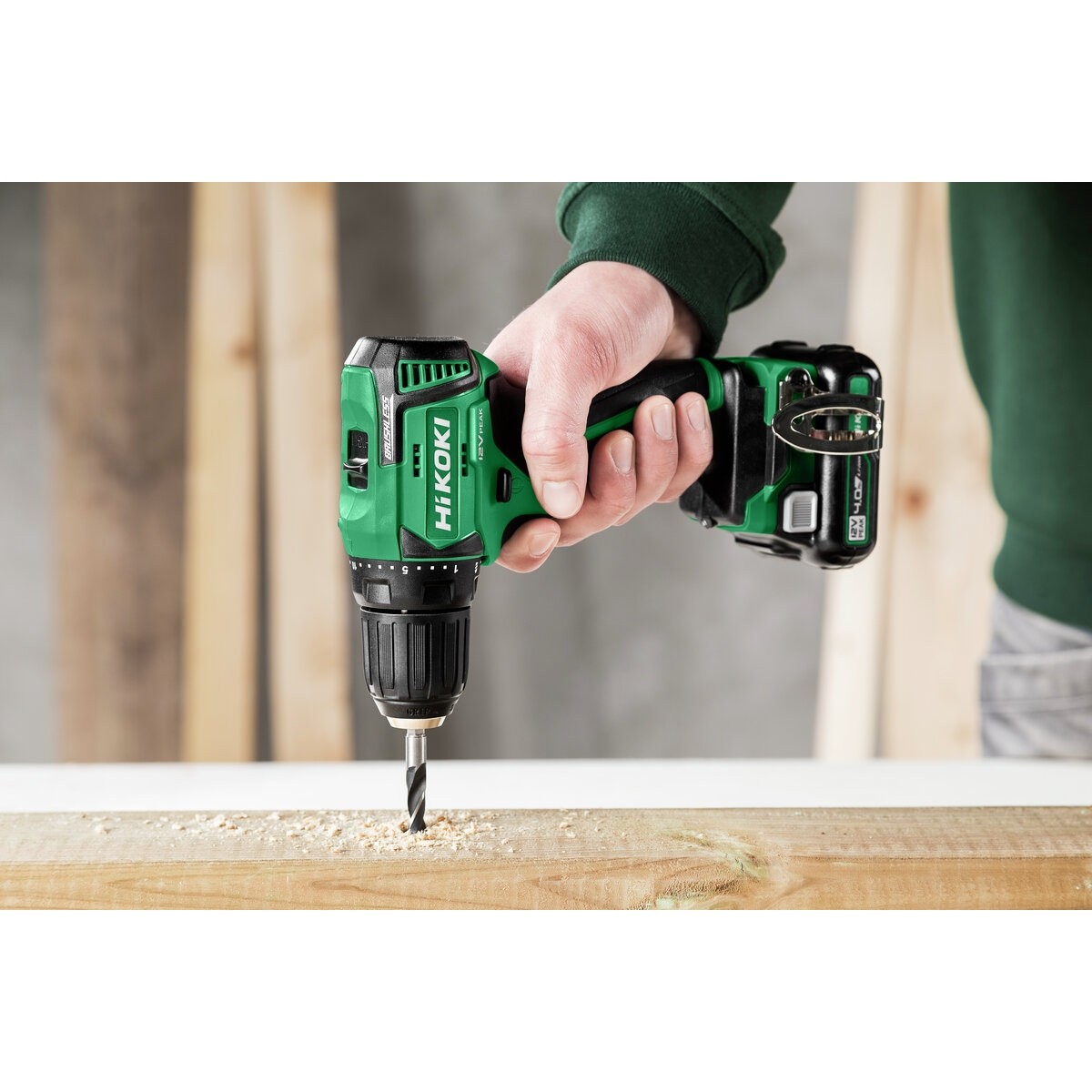 Taladro de batería DS12DDWHZ