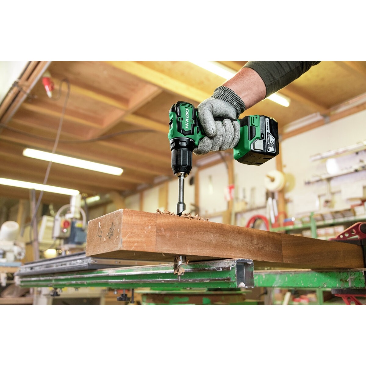 Taladro de batería DS18DDW2Z