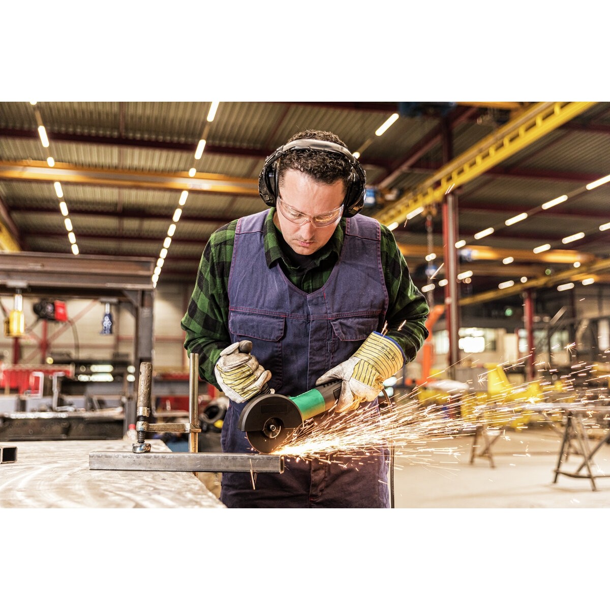 Amoladora de disco G13SW2YFZ