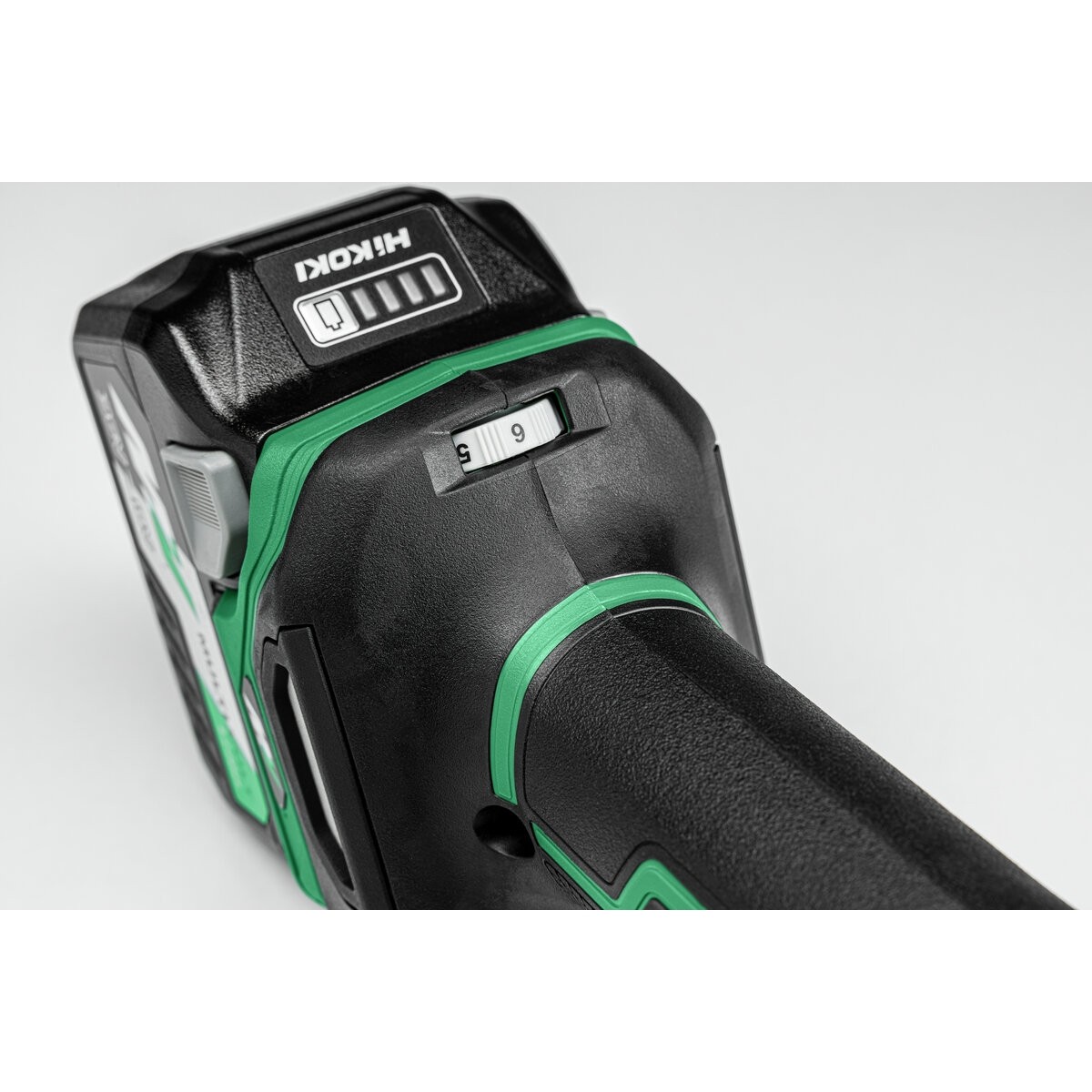 Amoladora de disco de batería G1813DVEW2Z