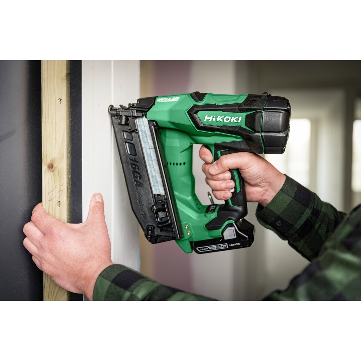 Clavadora de acabado de batería NT1865DAW6Z