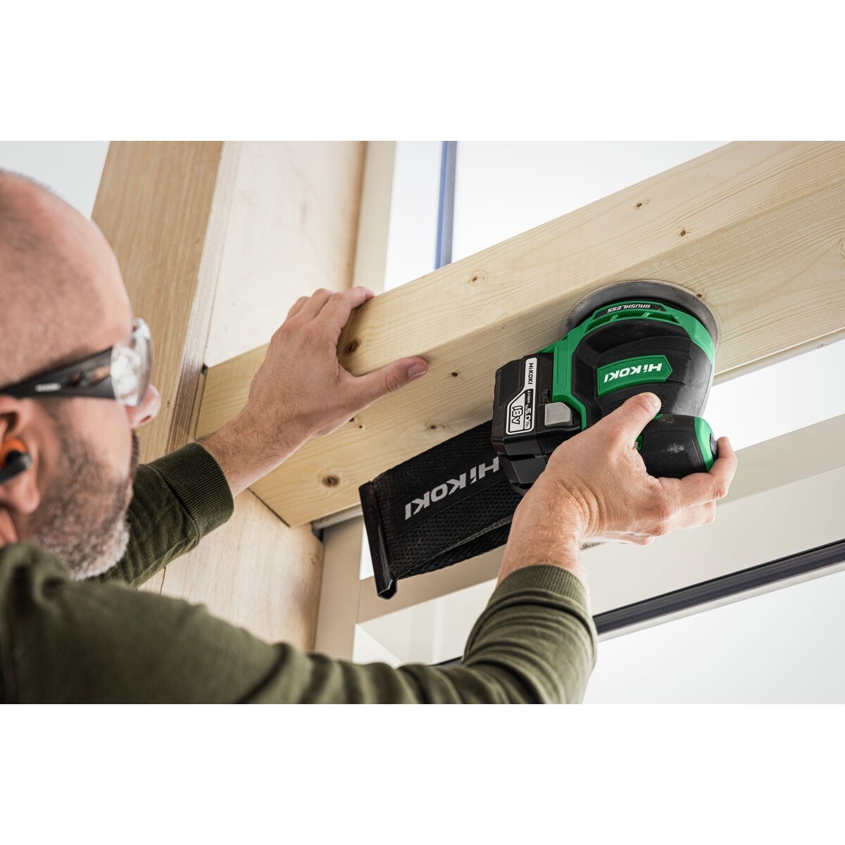 Lijadora excéntrica de batería SV1813DAW2Z