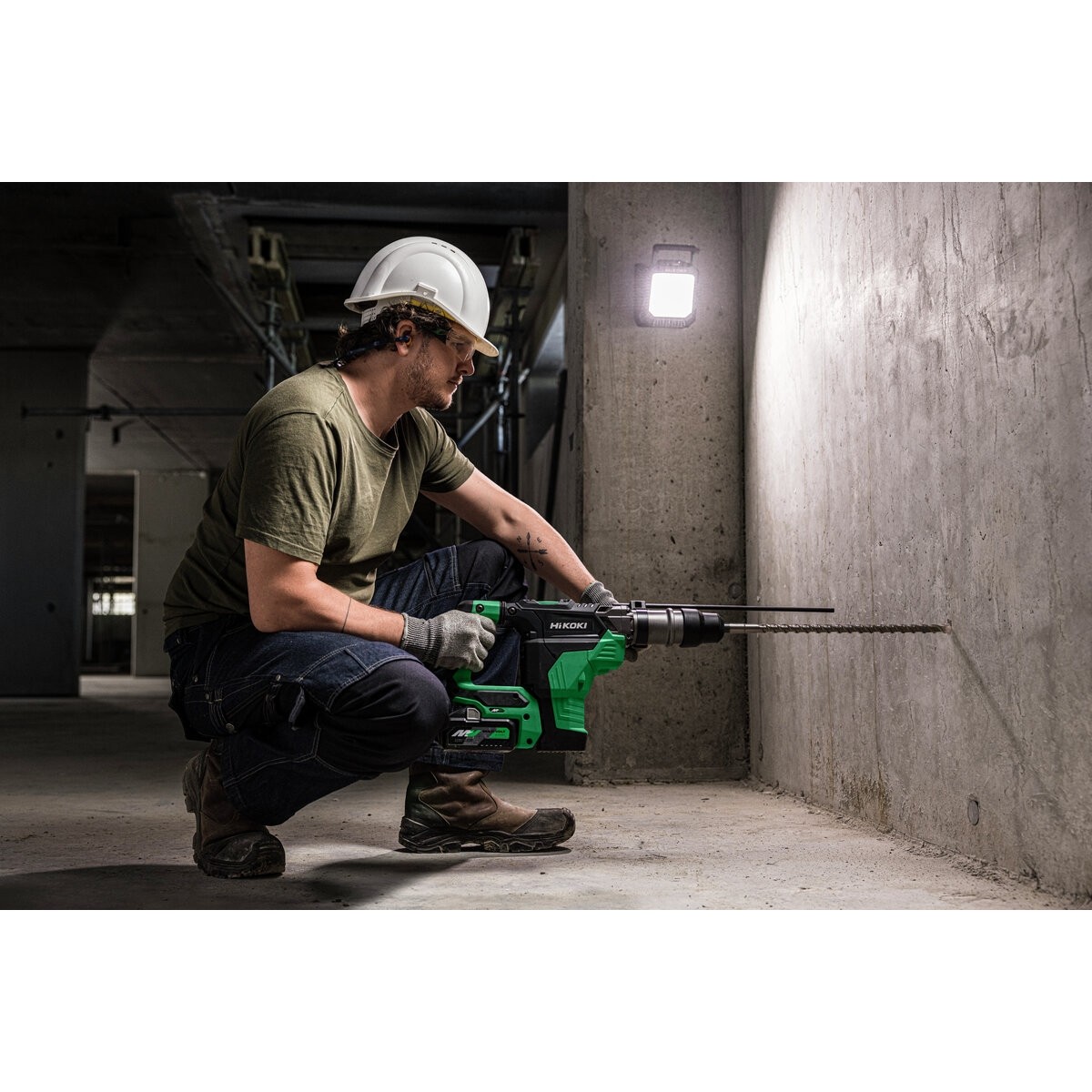 Construcción ligera UB18DCW4Z