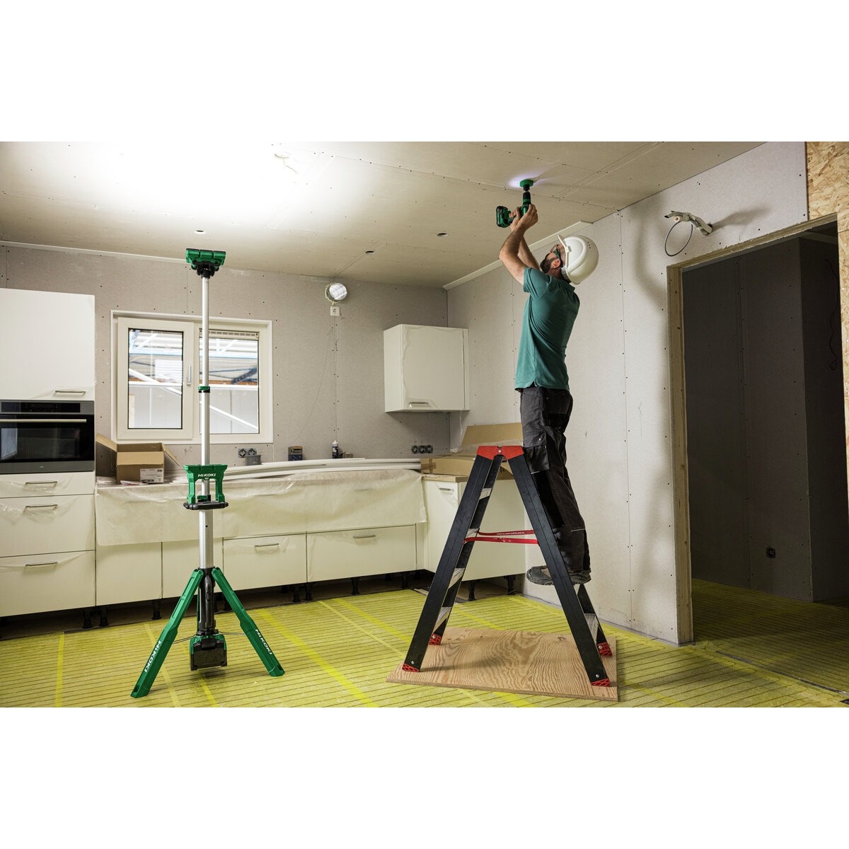 Construcción ligera UB18DGW4Z