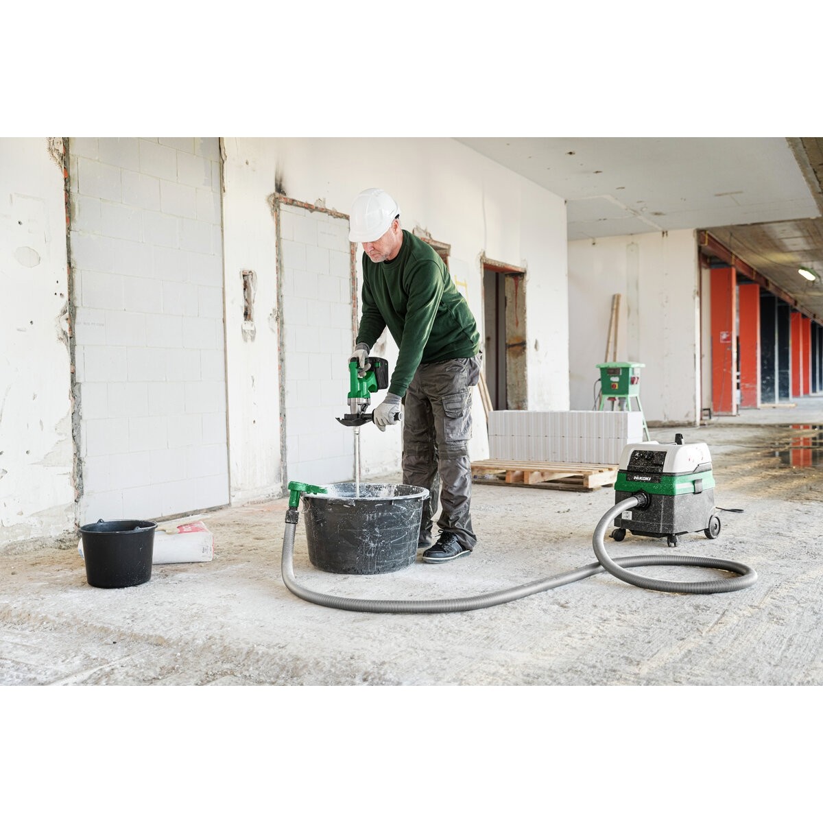 Mezcladora de batería UM36DAW4Z