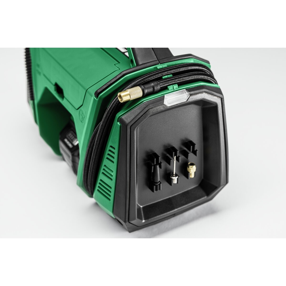 Compresor de aire de batería UP18DAW4Z