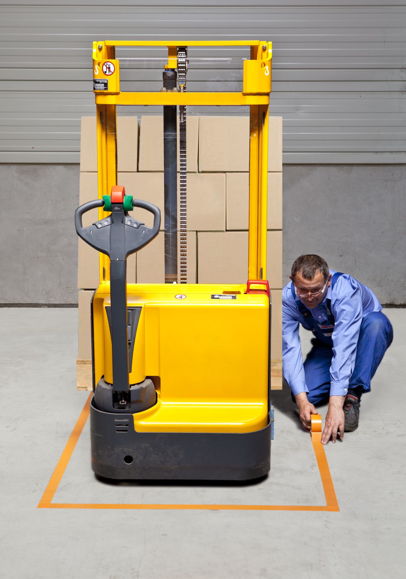 3M™ Cinta adhesiva de vinilo 471, Amarillo, 50 mm x 33 m, Envuelto individualmente Empaquetado convenientemente