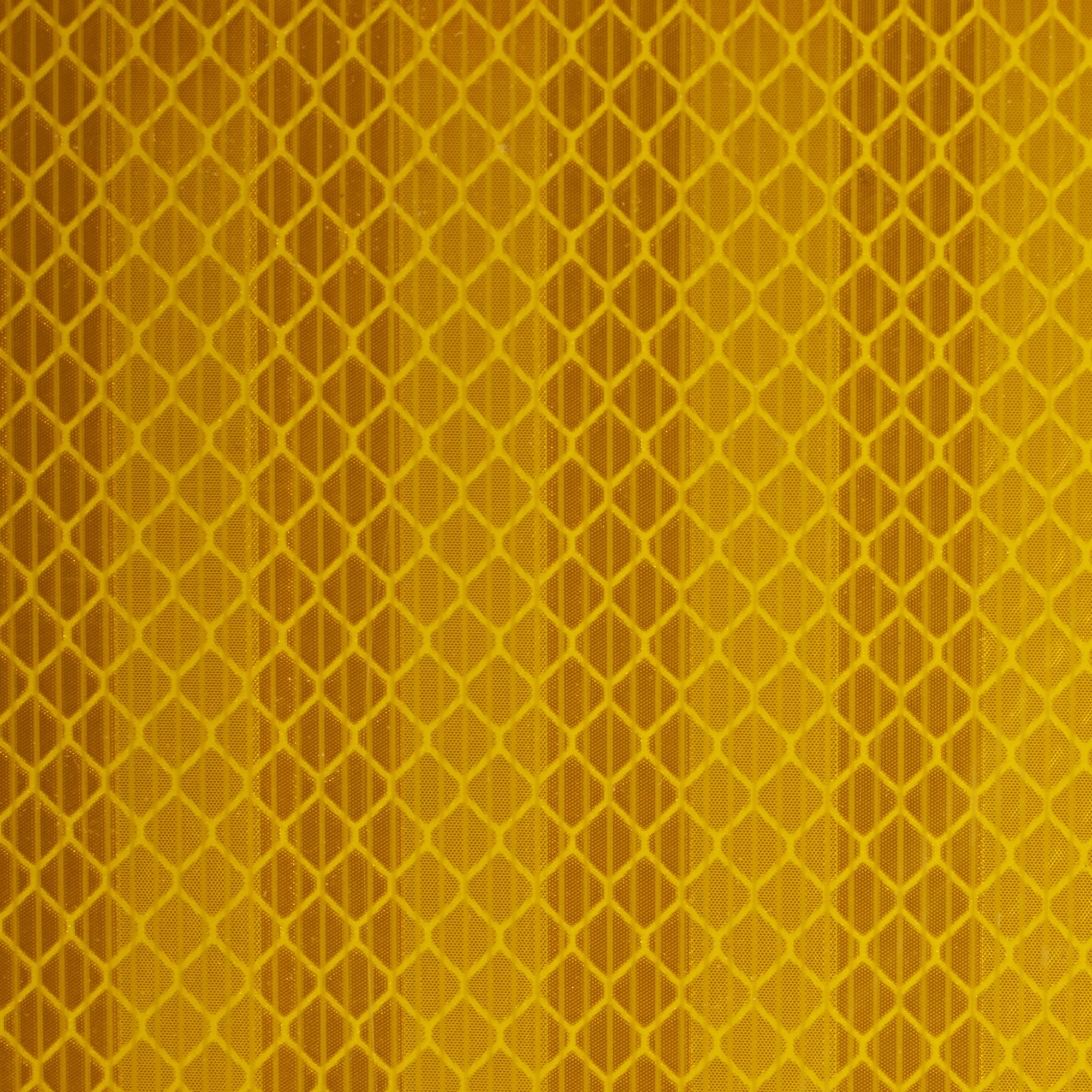 3MTM High Intensity Prismatic SEM 3931 HT OBRAS Clase RA2 HIP Amarillo Rollo 0,914m x 45,7m