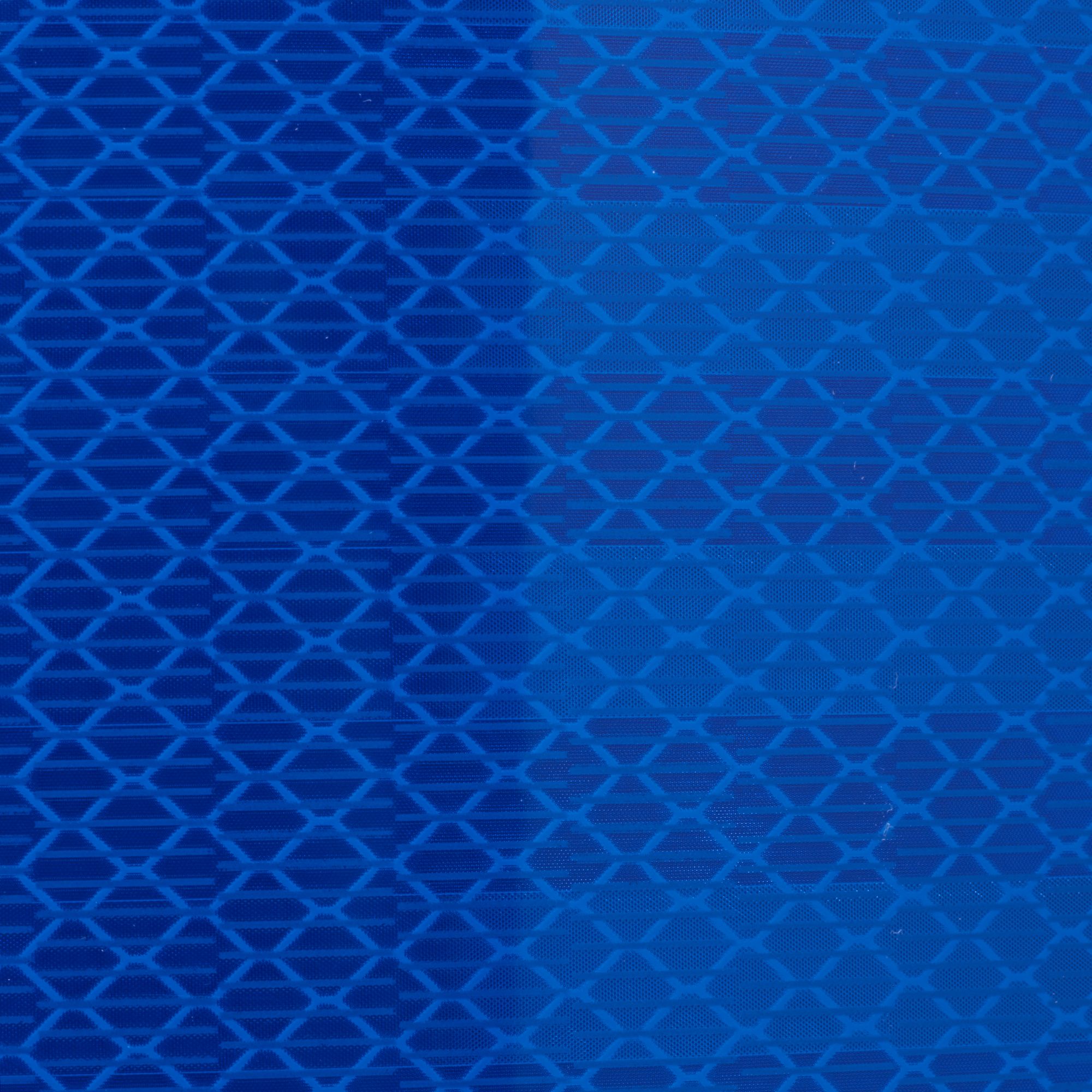3MTM High Intensity Prismatic SEM 3935   Lámina Retrorreflectante Microprismas Clase RA2 HIP Azul Rollo 1,22m x 45,7m