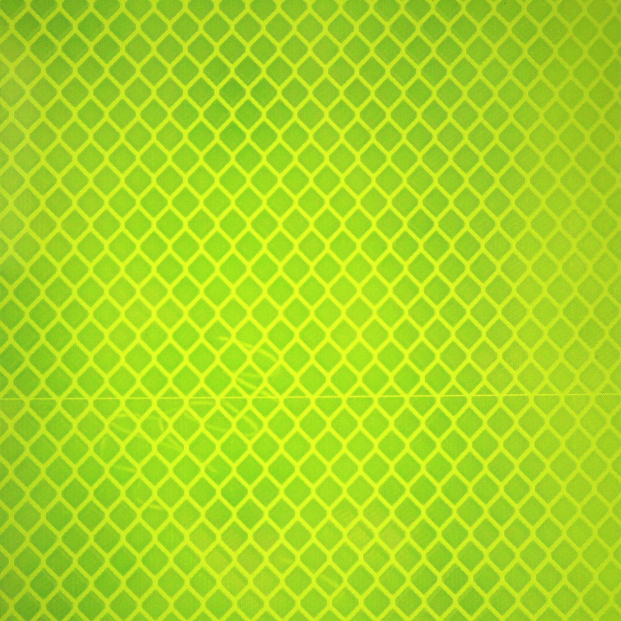 3MTM Diamond GradeTM 4083   Lámina Retrorreflectante Fluorescente Microprismas Clase RA3 DG3 Amarillo-Limón Rollo 0,19m x 100m