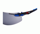 3M™ Solus™ 1000 Gafas de seguridad, montura azul/negro, recubrimiento antiempañante/antirrayaduras Scotchgard™ (K y N), lente gris, S1102SGAF-EU, 20/caja