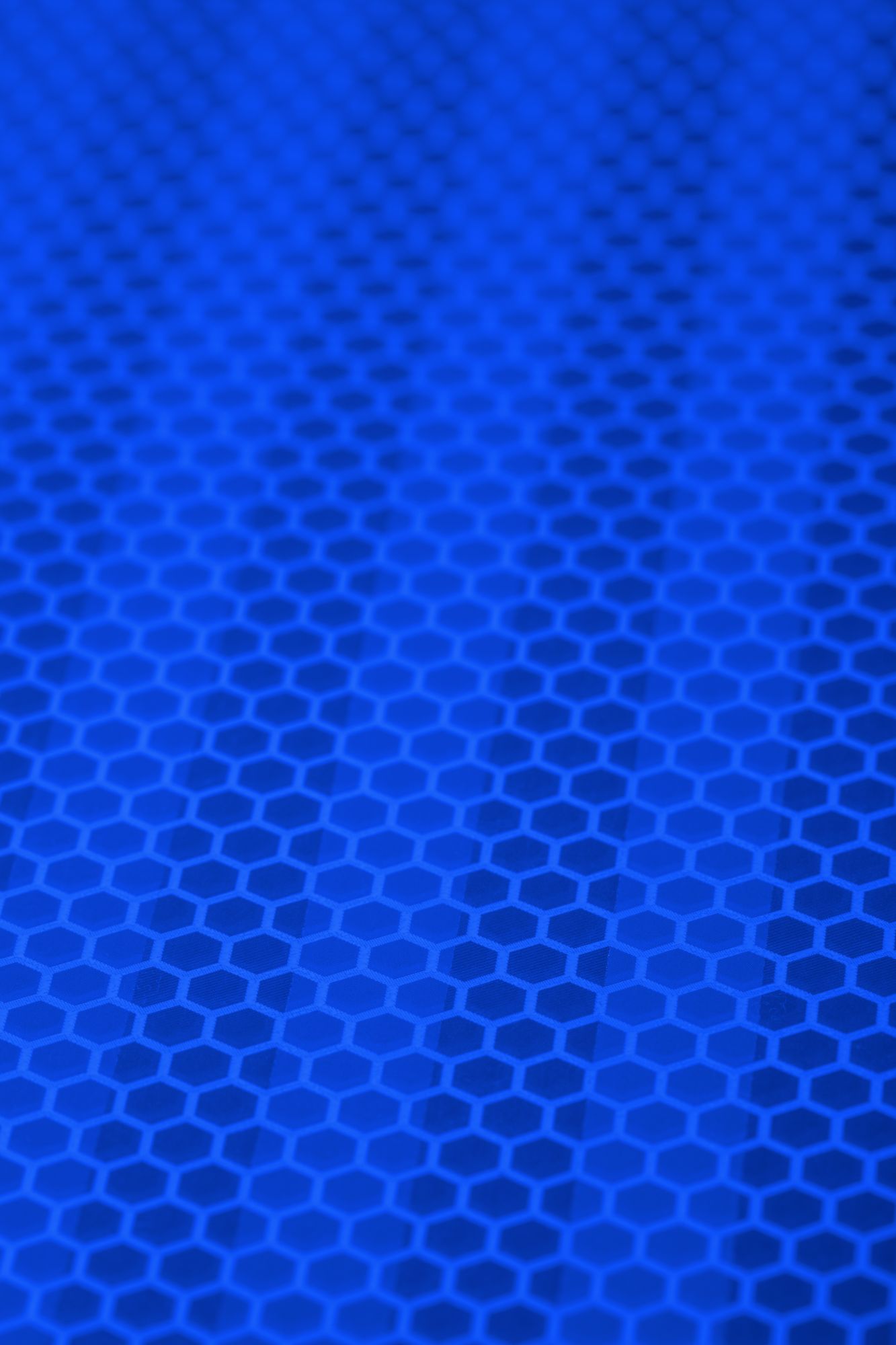 3M™ High Intensity Prismatic 823i-15 Lámina Retrorreflectante Microprismática Metalizada Flexible Marcaje Vehículo Clase RA2 HIP Azul Rollo 1,22 m x 45,7 m