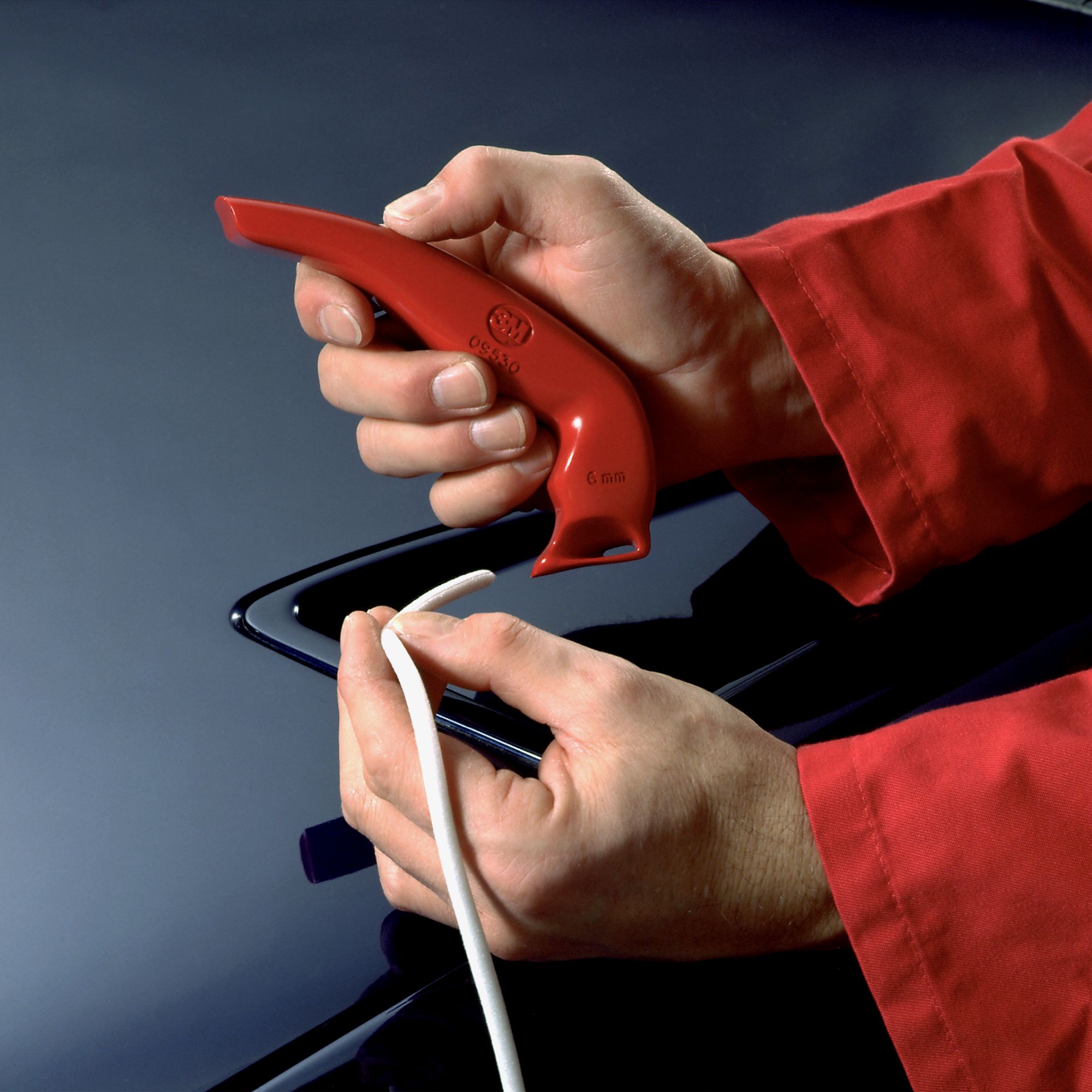 3M™ Cordón de levantamiento para molduras 6 mm x 40 m + aplicador, 09529