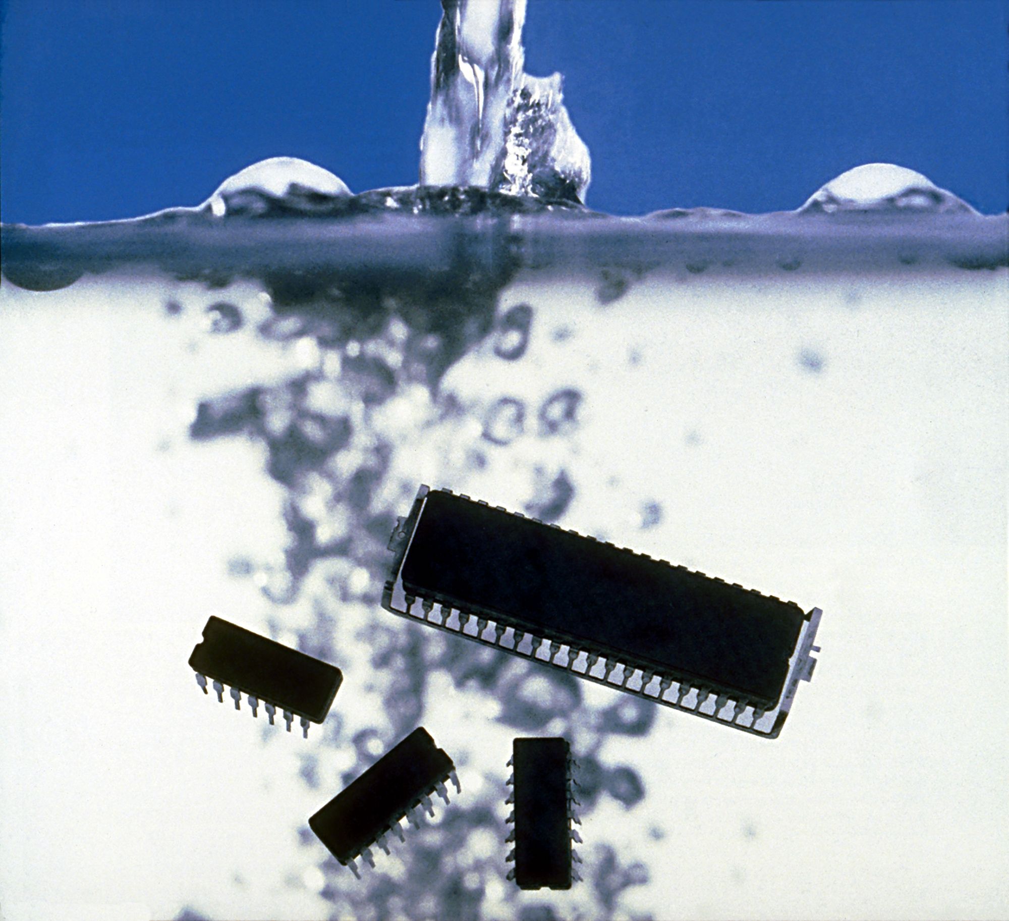 Fluido Especial 3M™ Novec™  71IPA, bidón de 11 LB (5 KG)