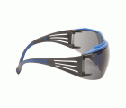 3M™ SecureFit™ 400X Gafas de seguridad, montura azul/gris, recubrimiento antiempañante/antirrayaduras Scotchgard™ (K y N), lente gris, SF402XSGAF-BLU-EU, 20/caja