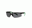 3M™ Solus™ 2000, Gafas de seguridad, montura negro/verde, antirrayaduras+ (K), lente gris IR 3.0, S2030ASP-BLK, 20/caja