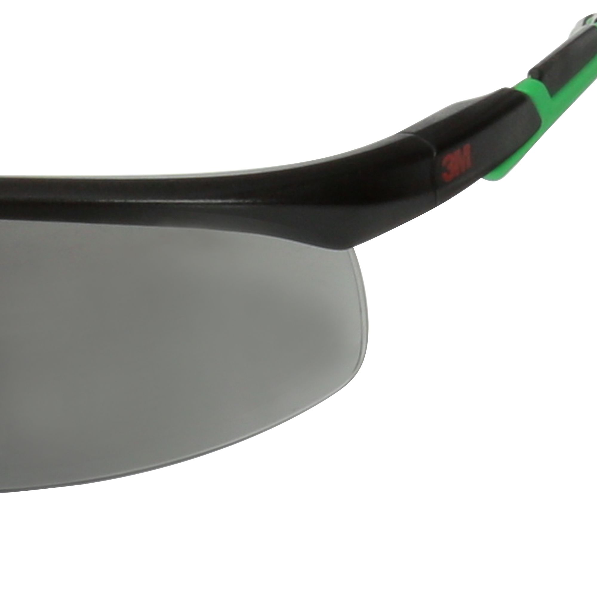 3M™ Solus™ 2000, Gafas de seguridad, montura negro/verde, antirrayaduras+ (K), lente gris IR 3.0, S2030ASP-BLK, 20/caja