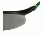 3M™ Solus™ 2000, Gafas de seguridad, montura negro/verde, antirrayaduras+ (K), lente gris IR 3.0, S2030ASP-BLK, 20/caja