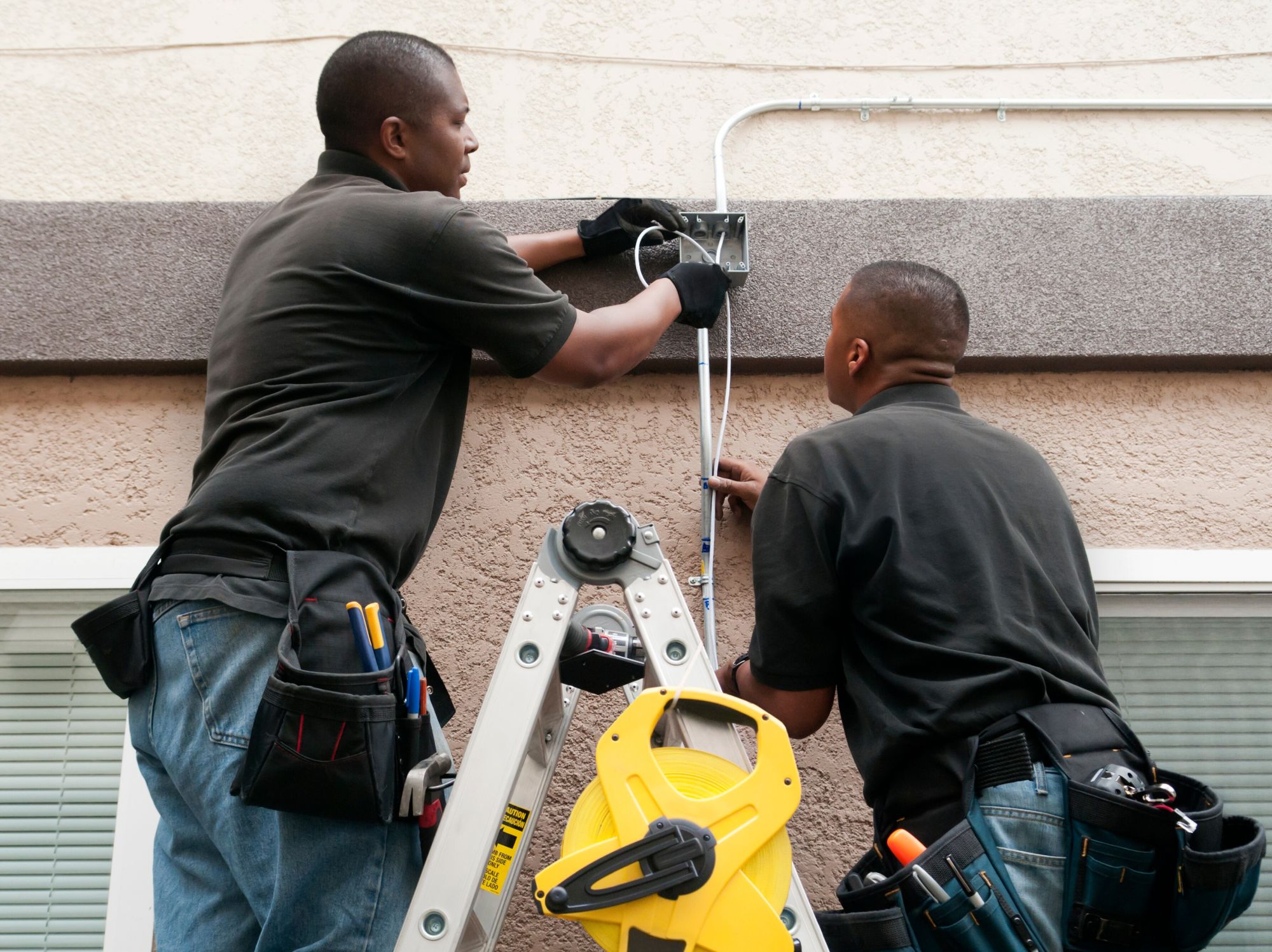 Cinta eléctrica de PVC 3M™ Temflex™ 175, Color Negro, 19 mm x 20 m