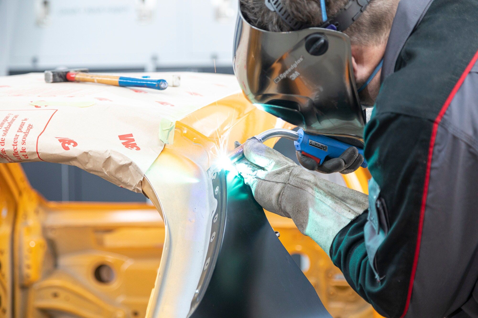 3M™ Papel para desviar soldadura y chispas, 610 mm x 45 m, 05916