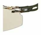 3M™ SecureFit™ 500 Gafas de seguridad, montura verde oscuro, recubrimiento antiempañante/antirrayaduras Scotchgard™ (K y N), lente marrón claro, SF528SGAF-DGR-EU, 20/caja