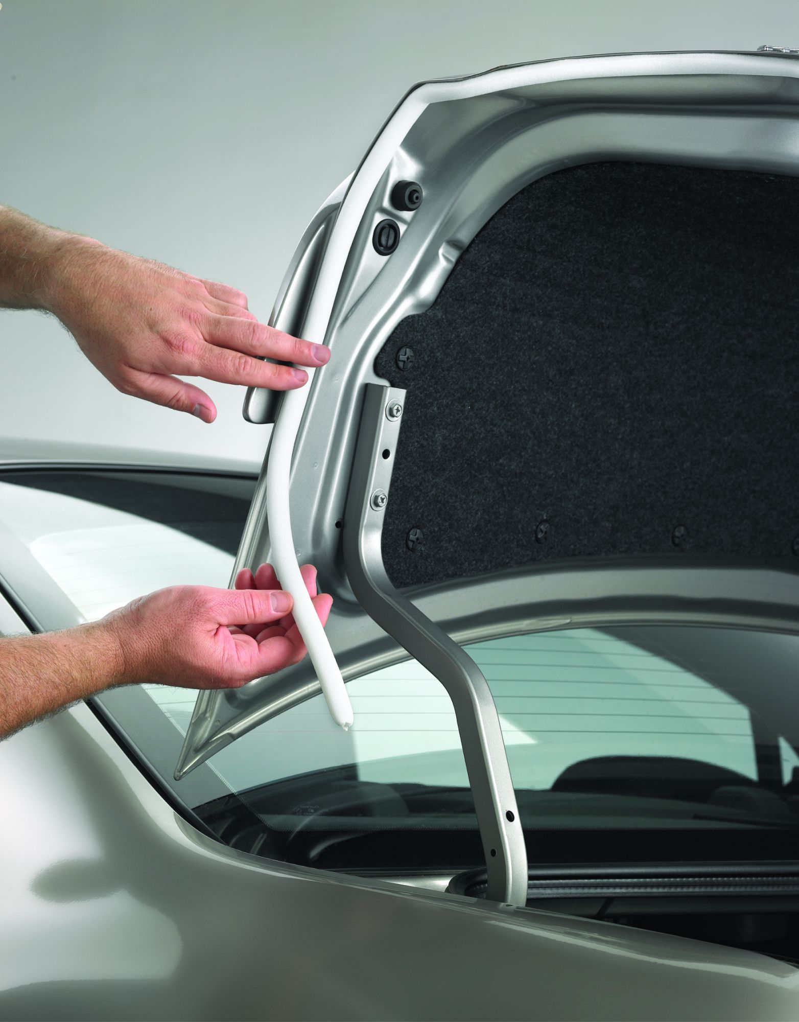 3M™ Cinta de enmascarado de gomaespuma con borde suave, blanco, 13 mm x 50 m, 09678